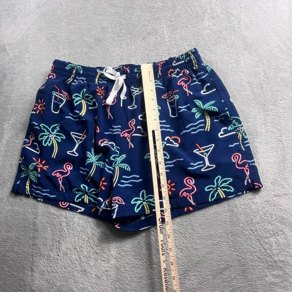 Chubbies Mens XL Swim Trunks Navy Neon Flamingo Palm Tree 4 Inch Inseam Shorts